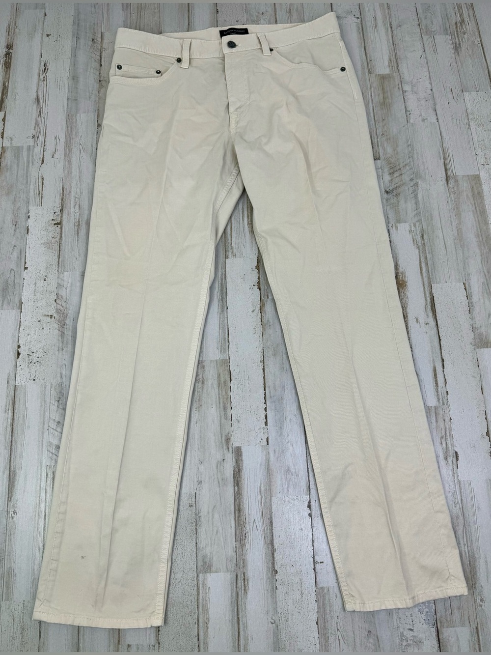 Banana Republic Slim Fit Mens Chino Cream Khaki 33x30